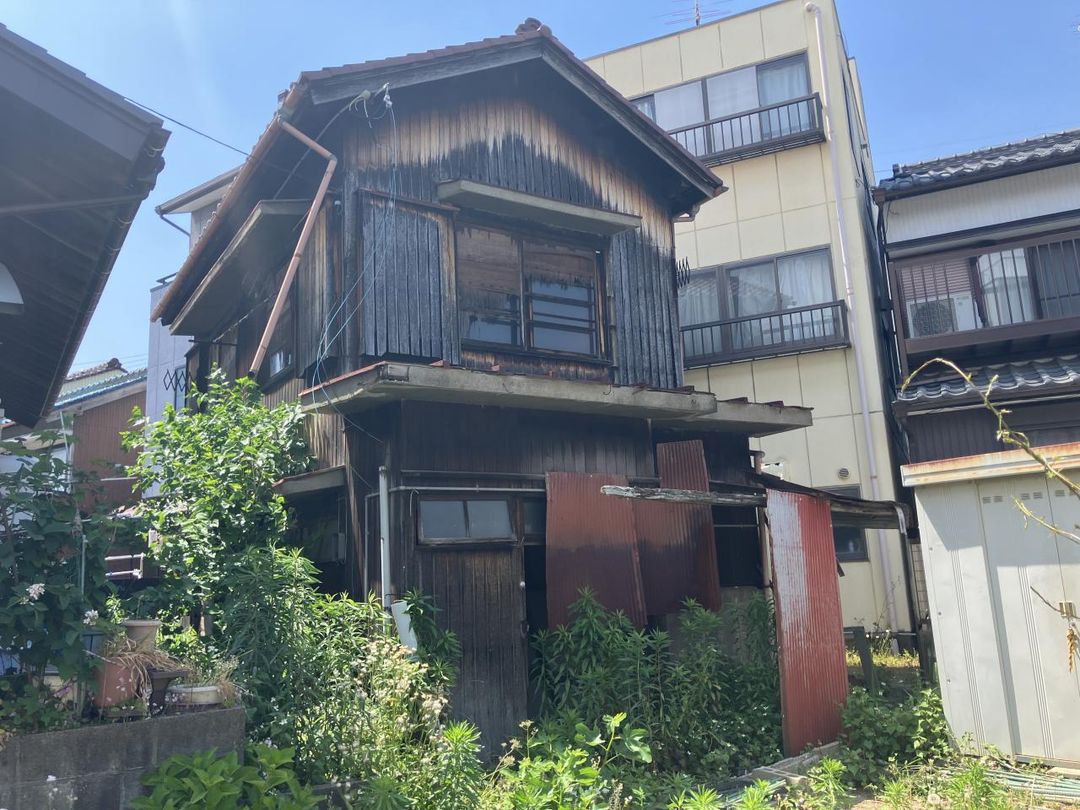 3DK Used House for Sale in Ginan Town, Gifu Prefecture - Thumbnail 2