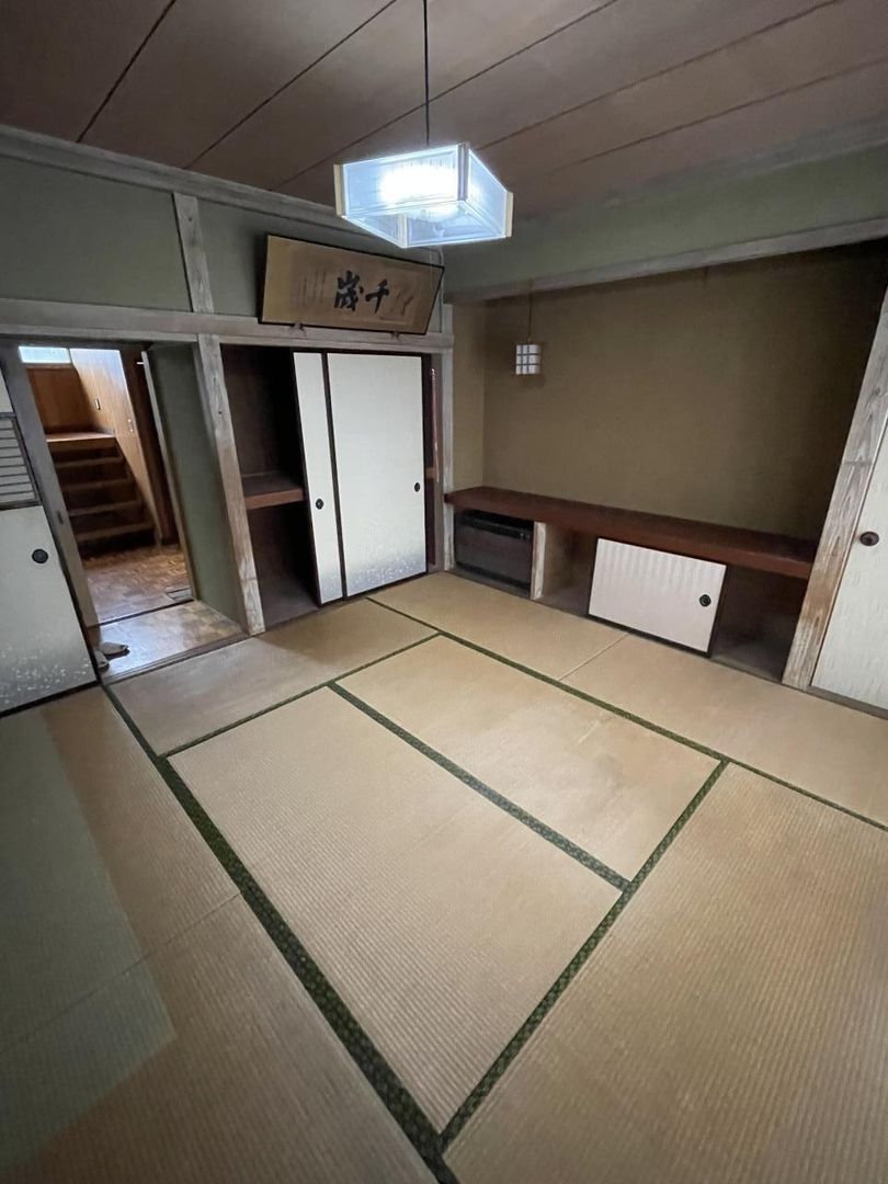 Large 13K House for Sale in Katsuyama, Fukui - 370 sqm - Thumbnail 3