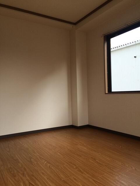 1DK Apartment for Rent near Sakurai Station, Minoh - Thumbnail 3