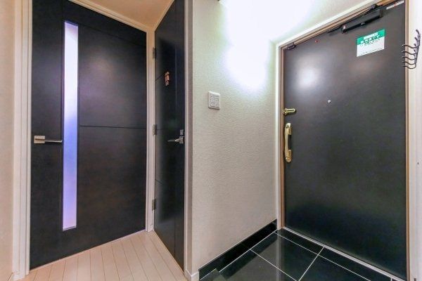 2LDK Apartment for Sale in Nishi-Nippori, Arakawa-ku, Tokyo - Thumbnail 4