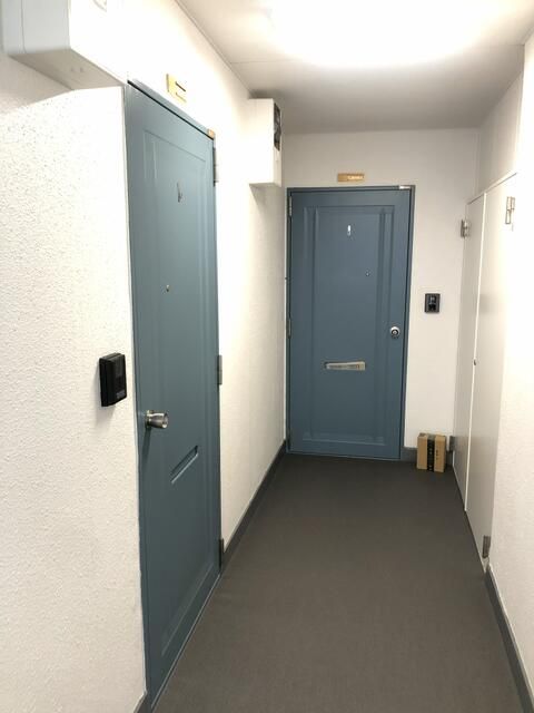1LDK Apartment for Sale in Suginami, Tokyo - Renovated 2024 - Thumbnail 2