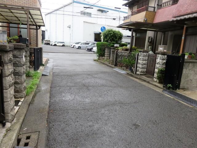 4DK Detached House for Sale in Sakai, Osaka - 1977 Build - Thumbnail 4