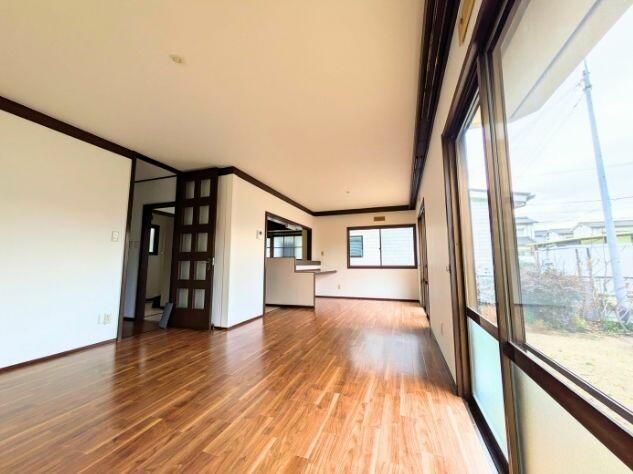 3SLDK Detached House in Matsuyama with Garden and Parking - Thumbnail 4