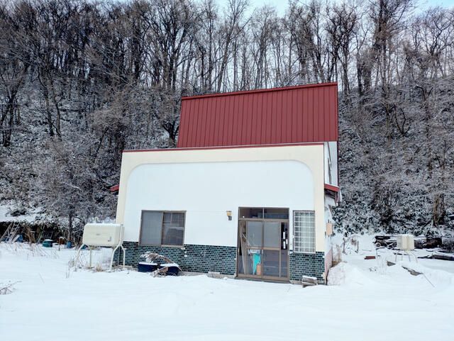 6LDK Former Dormitory for Sale in Yoichi, Hokkaido - Thumbnail 2