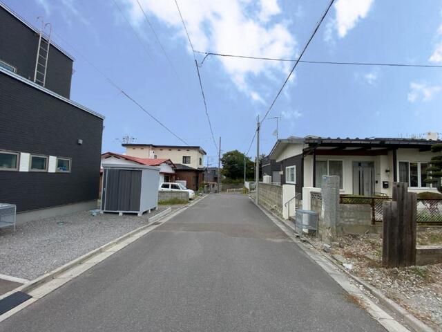 4LDK House on 80-Ping Lot in Hakodate's Todoramachi - Thumbnail 3