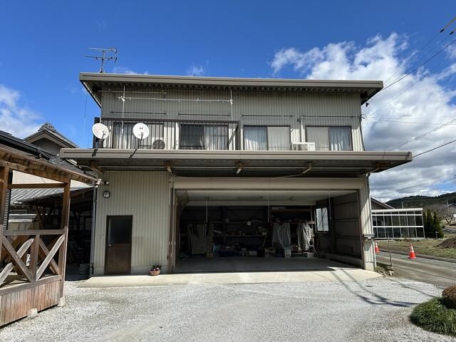 6LDK Detached House on 1083 sqm Land in Shinshiro, Aichi - Thumbnail 3