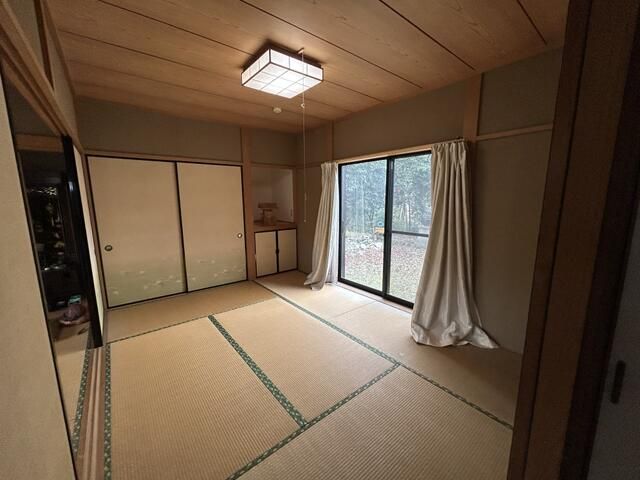 6LDK Detached House on 1083 sqm Land in Shinshiro, Aichi - Thumbnail 4