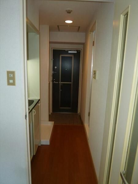1K Apartment for Sale in Hachioji, Tokyo - 20.79 sqm - Thumbnail 3
