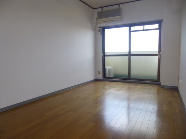Studio Apartment for Sale in Matsuyama, Ehime - Near Doida Station - Thumbnail 4