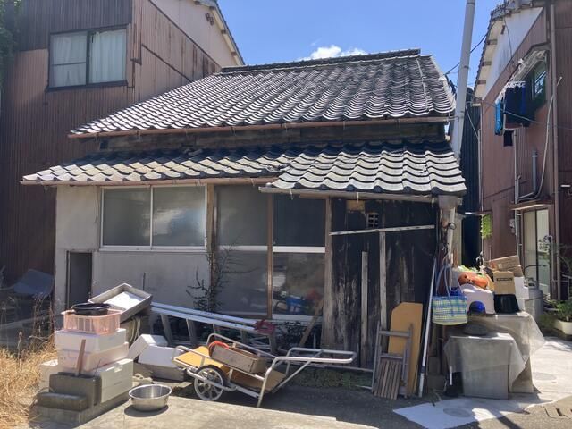 Historic Meiji-era Fisherman's Townhouse in Yobuko, Karatsu - Thumbnail 4