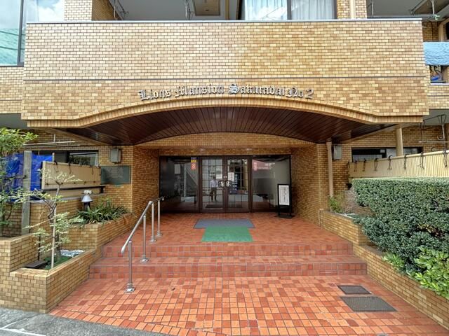 Renovated 1LDK Apartment with Private Garden in Nerima, Tokyo - Thumbnail 4