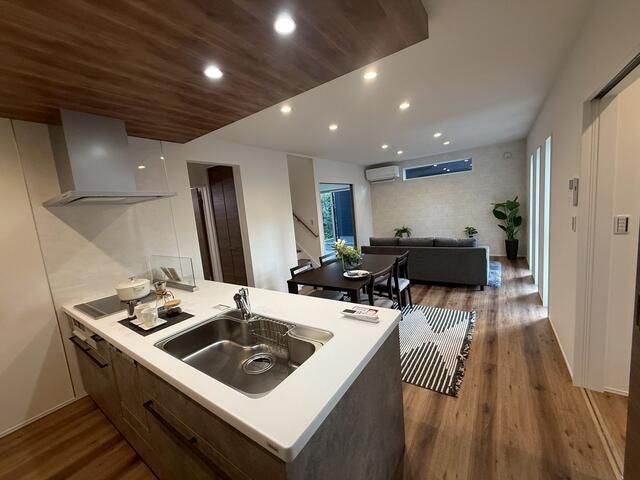 4LDK Detached House in Kaizuka, Osaka | High Seismic Level 3 - Thumbnail 4