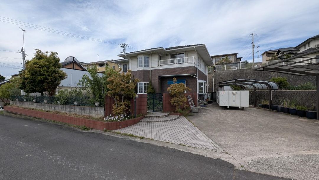 9K House with Garden in Takamatsu, Kagawa - Thumbnail 2