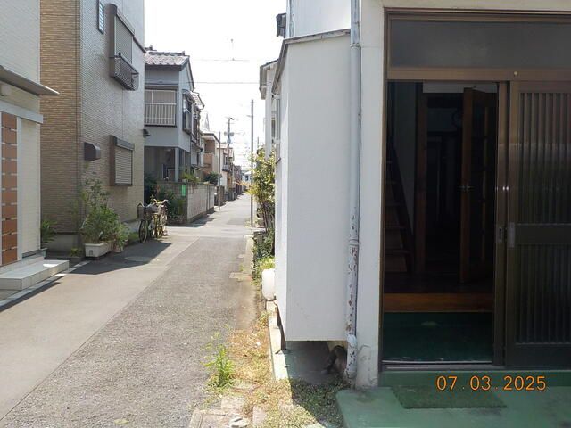 Land for Sale in Edogawa, Tokyo - Corner Lot Near Mizue Station - Thumbnail 2