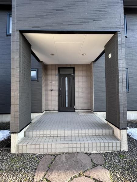 Renovated 3LDK House for Sale in Takasu, Asahikawa, Hokkaido - Thumbnail 4
