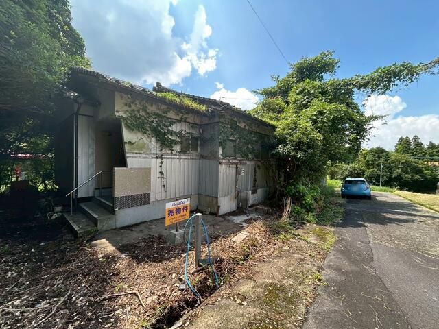 1976 2K House for Sale in Kirishima, Kagoshima - 150万円 - Thumbnail 3