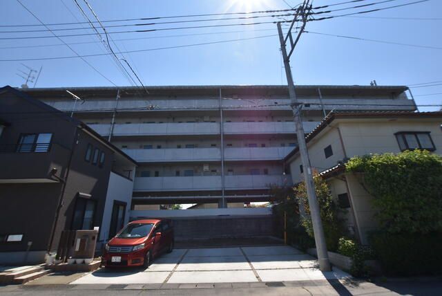 Maebashi 1R Apartment for Rent with Balcony, Free Internet - 17,900 Yen - Thumbnail 4