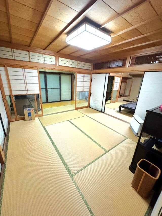 14SLDK Large House on 1408sqm Land in Tsushima, Aichi - Thumbnail 4