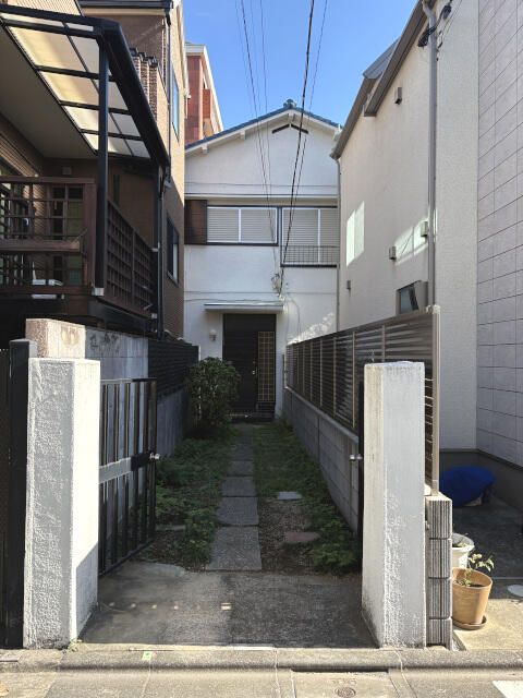 Land for Sale in Hiroo, Shibuya - 130.14 sqm Residential Plot - Thumbnail 4