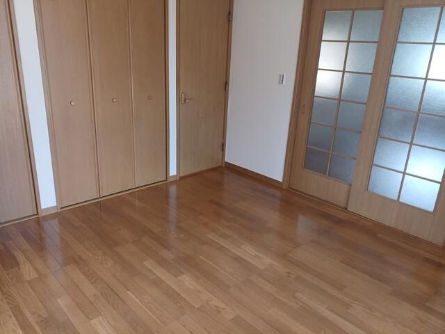 Renovated 4LDK House for Sale in Koga City, Ibaraki - Thumbnail 2