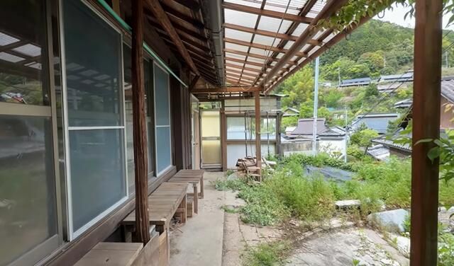Used 5K House with Field in Chihayaakasaka, Osaka - Thumbnail 2