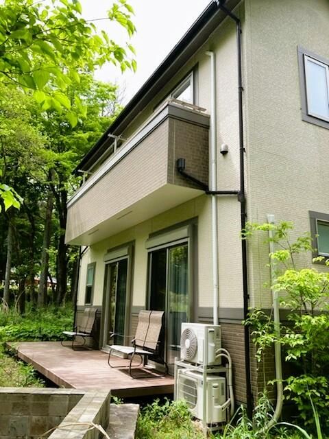Modern 3SLDK Chalet for Sale in Hakone's Sengokuhara - Thumbnail 2