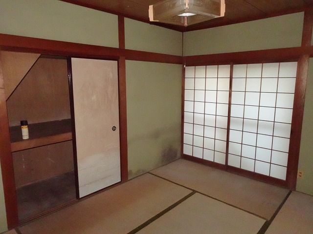 3DK Detached House for Sale in Komatsushima, Tokushima - Thumbnail 4