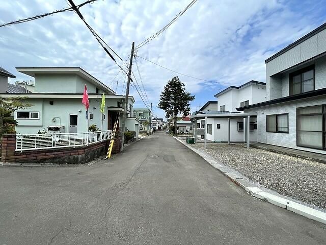 Used 5LDK House for Sale in Hakodate, Hokkaido - Thumbnail 2
