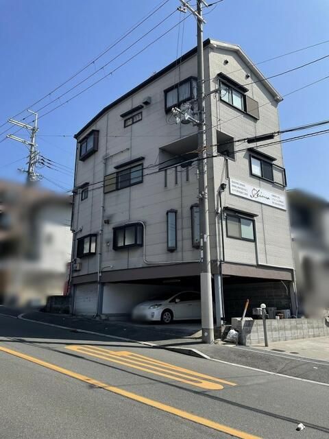 Osaka Investment: 4-Story Building with 12% Yield & Tenant Income - Thumbnail 3
