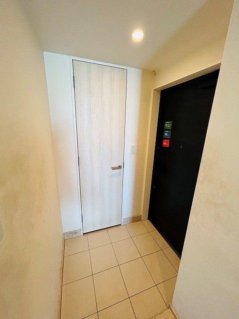 3LDK Ocean View Apartment for Sale in Chiba City - Thumbnail 3