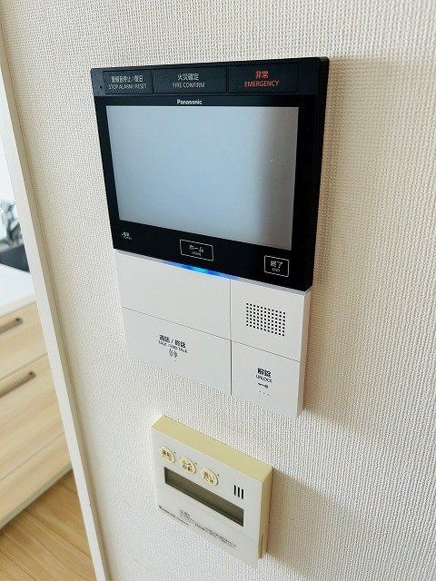 3LDK Ocean View Apartment for Sale in Chiba City - Thumbnail 2