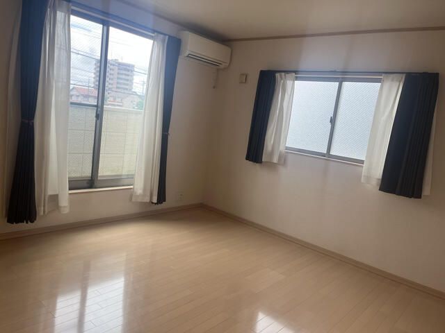 2013 3LDK Detached House for Sale in Nagoya's Naka Ward - Thumbnail 4