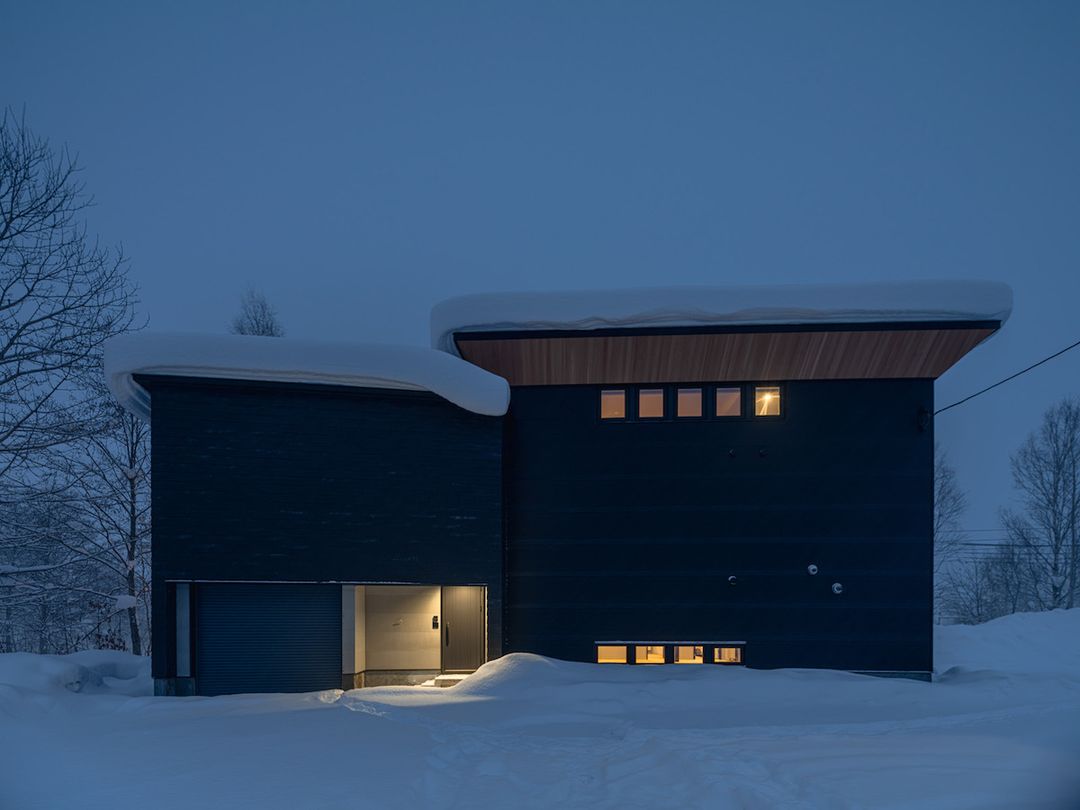 Suisetsu Niseko Villa B: Modern Japanese House with Mt. Yotei Views - Thumbnail 2