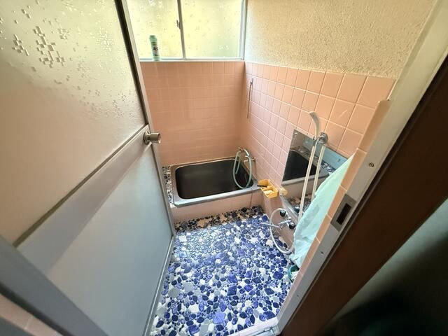 Single-Story 2DK Wooden House for Sale in Izu no Kuni, Shizuoka - Thumbnail 4