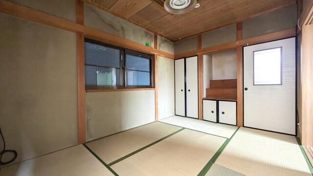 For Sale: 3DK Detached House in Kumatori, Osaka - Investment Property - Thumbnail 4