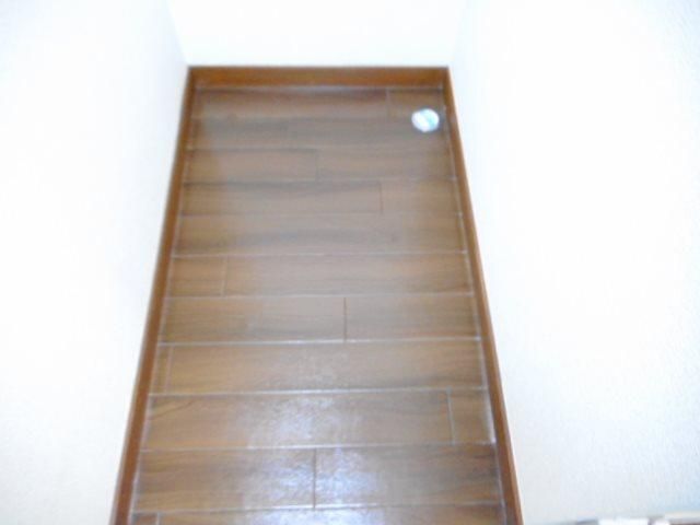 1K Apartment for Rent in Kikugawa, Shizuoka - 19,000 Yen - Thumbnail 3