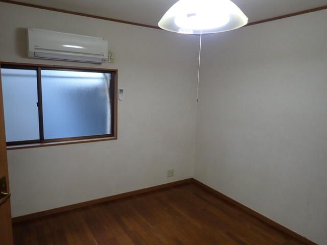 1R Apartment for Rent near Itadori Station, Kobe - Thumbnail 4