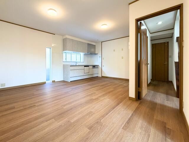 Renovated 4SLDK House in Matsuyama, Ehime - Thumbnail 2