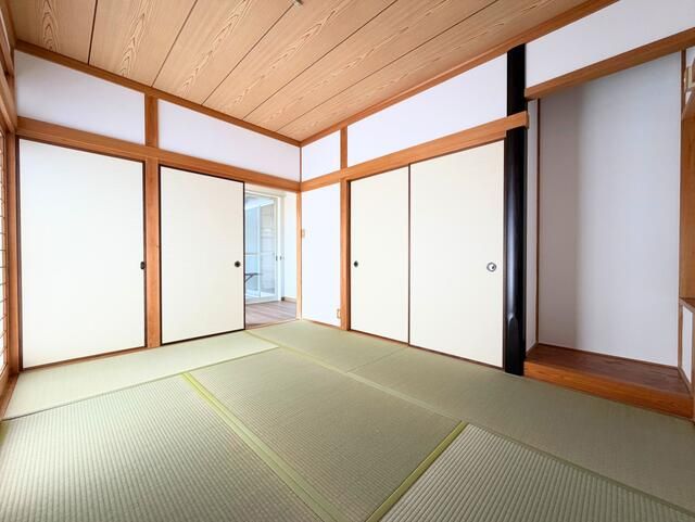 Renovated 4SLDK House in Matsuyama, Ehime - Thumbnail 4