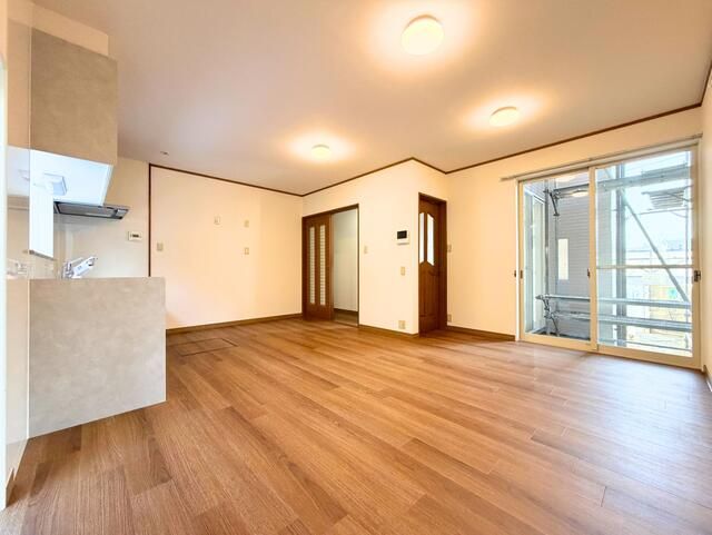 Renovated 4SLDK House in Matsuyama, Ehime - Thumbnail 3