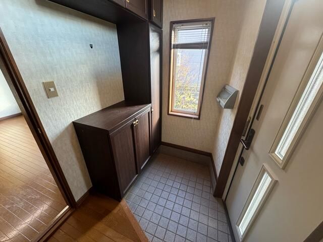 4LDK Detached House for Sale on 239 sqm Land in Yoichi, Hokkaido - Thumbnail 2