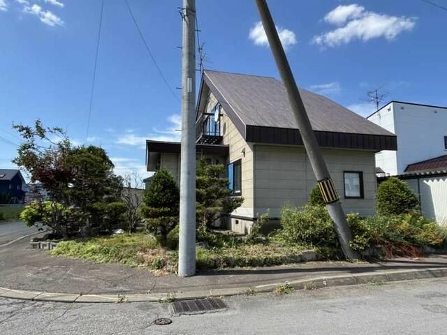 4LDK Detached House for Renovation in Asahikawa, Hokkaido - Thumbnail 4