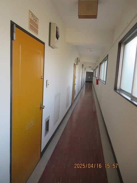 Renovated 1R Apartment for Sale in Central Akita City - Thumbnail 2