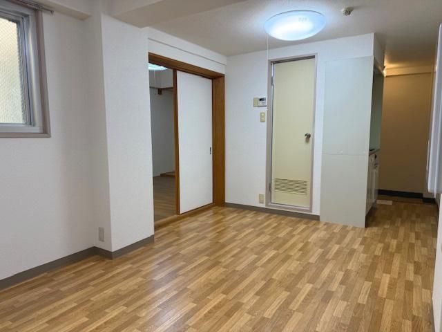 1LK Apartment for Rent in Juso, Osaka - 40,000 Yen - Thumbnail 4