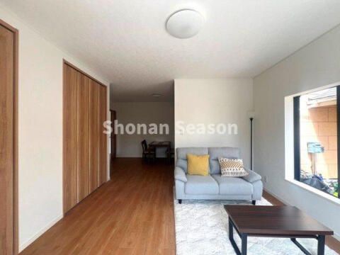 Renovated 3LDK House for Sale in Isehara, Kanagawa - Thumbnail 2