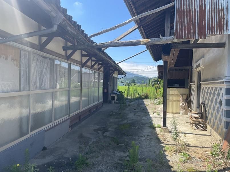 1948 Kominka in Komagane with Large Garden - Akiya Bank Property - Thumbnail 2