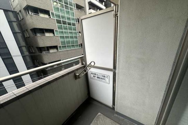 1K Apartment for Sale in Nihonbashi, Tokyo - Investment Property - Thumbnail 2