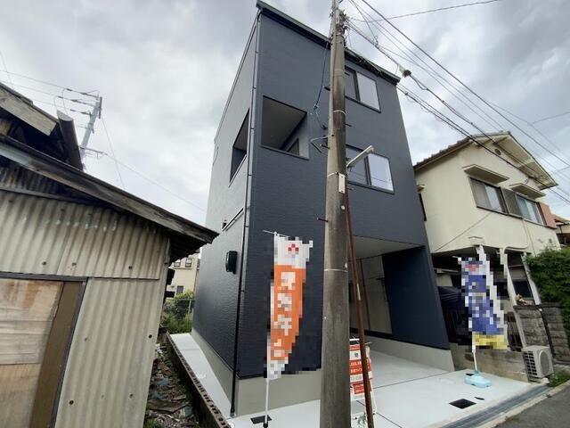 New 3LDK House Near Kitashinoda Station, Izumi, Osaka - Thumbnail 3