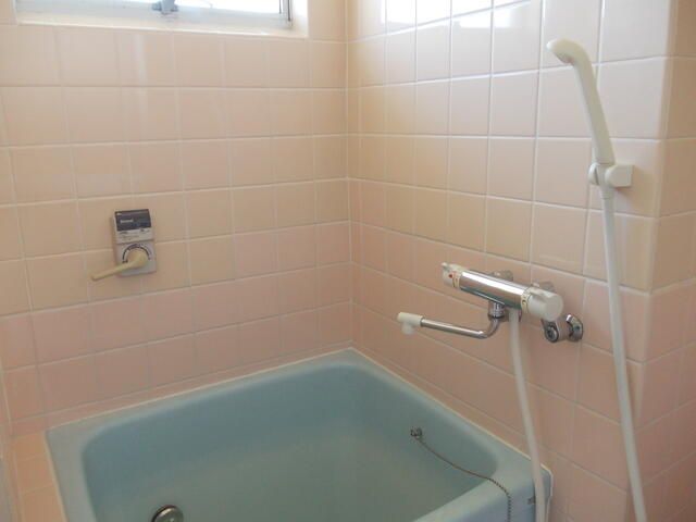 3DK Apartment for Rent in Neyagawa, Osaka - No Deposit, No Key Money - Thumbnail 4