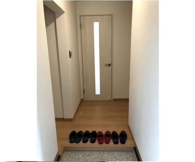 Renovated 3LDK Apartment for Sale in Kashiba, Nara - Thumbnail 2